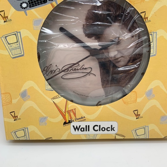 Vintage Vandor Elvis Presley Retro Black/White 8" Wall Clock Open Box NEW! - Picture 10 of 16